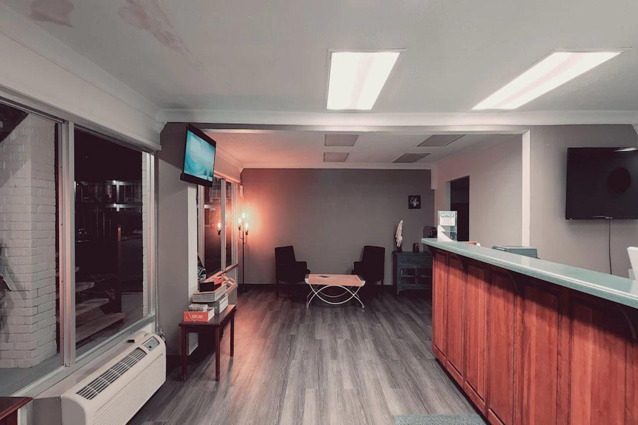 Suburban Studios Куквилл Экстерьер фото